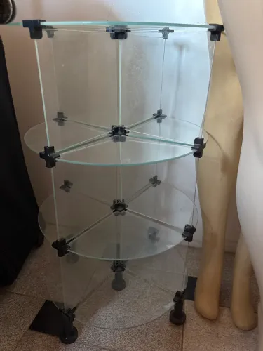 Estante expositora de vidro redonda