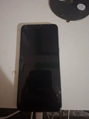 Vendo smartphone LGK61