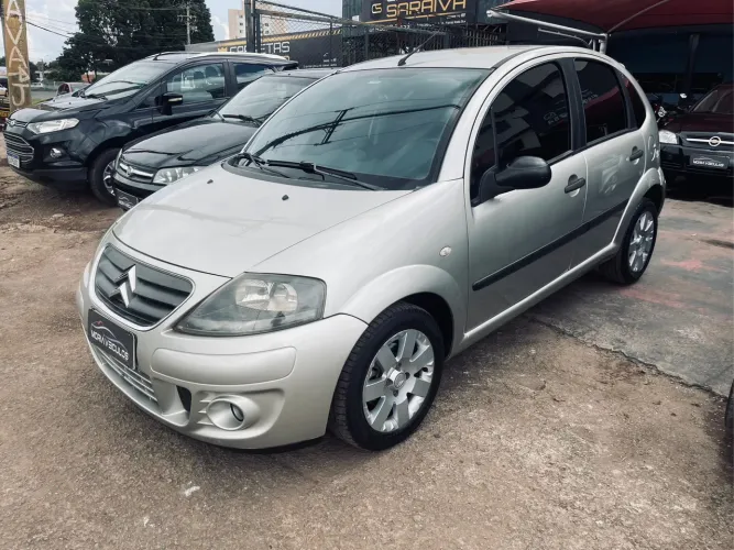 Citroen C3 GLX 1.4/ GLX Sonora 1.4 Flex 8V 5P 2012