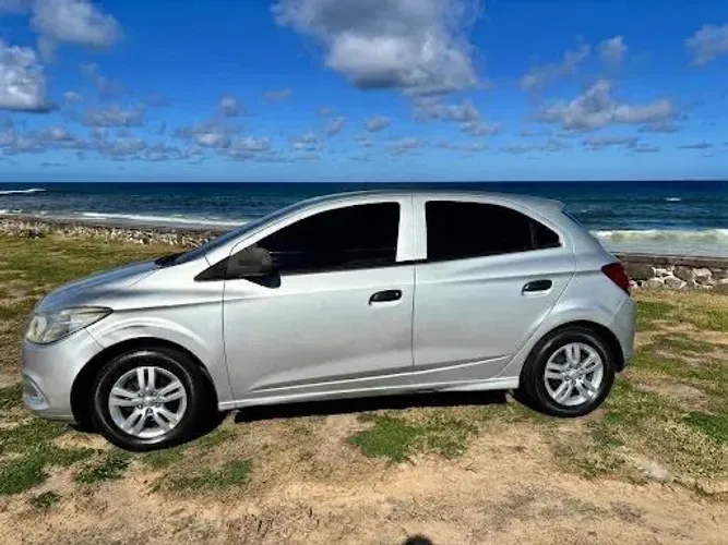 Chevrolet Onix JOY Hatch 1.0 8V Flex Mec. 4P 2017