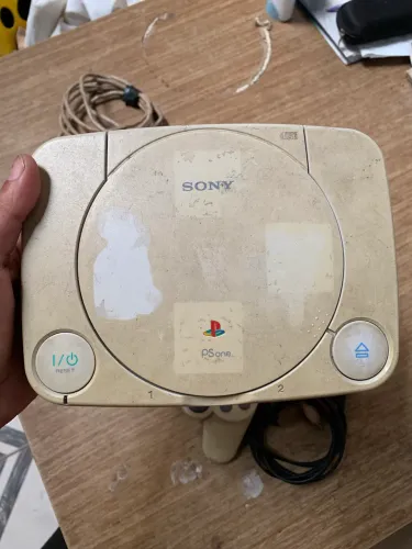 Ps1 Original slim (DESBLOQUEADO)