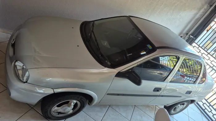 Chevrolet Corsa Sedan 1.0 MPFI 8V 71cv 4P 2004