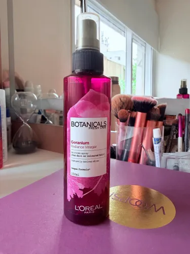 L?Oréal Botanicals Geranium Radiance Vinegar Spray 150ml