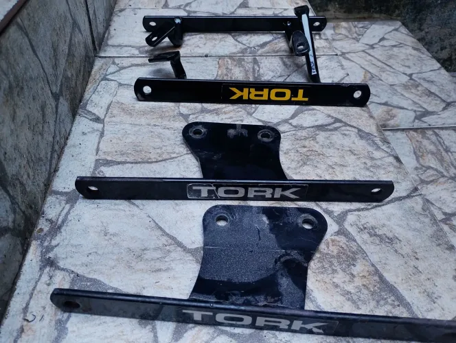 Suporte para baú pro Tork