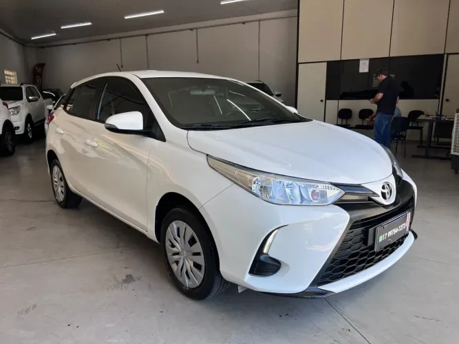 Toyota Yaris XL 1.5 Flex 16V 5P Aut. 2023