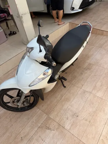 Moto Biz 125 completa toda revisada