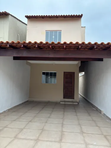 Aluga-se casa