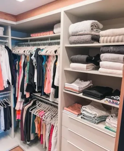 ORGANIZAÇÃO DE CLOSET, DESPENSA E DEMAIS