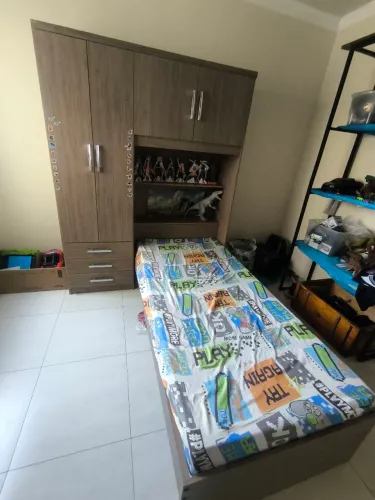 Guarda roupa c/ cama solteiro