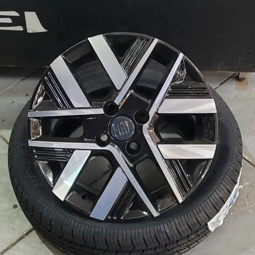 Rodas da Fiat strada Aro 15