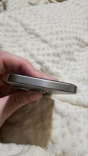 iPhone 15 Pro