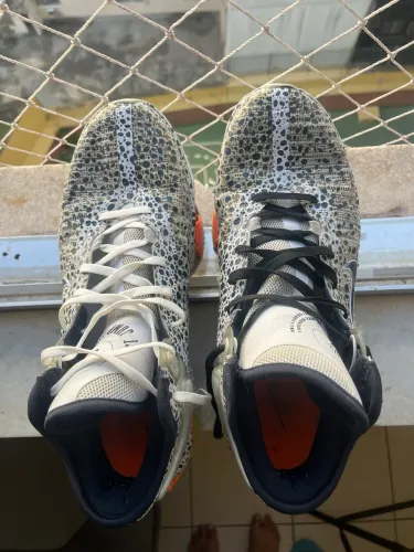 Tênis Nike Air Zoom G.T. Jump 2 "Safari" - Semiusado Original
