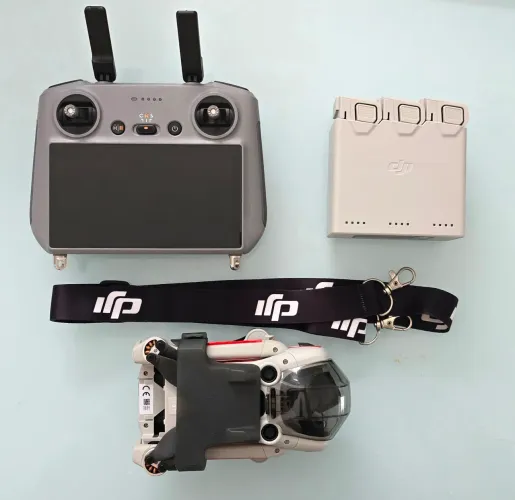 Drone DJI MINI 4 PRO - FLY MORE