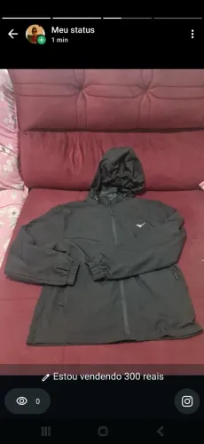 Jaketa da Marca Mizuno