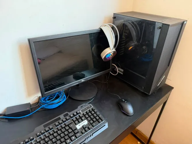 Vende-se Pc gamer semi-novo, com nota fiscal