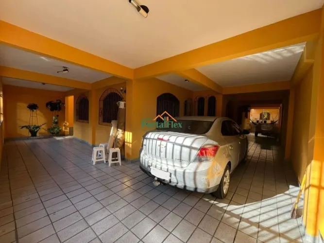 Casa à venda em Parque Residencial Laranjeiras - Serra/ES