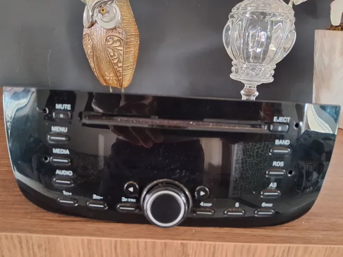 Rádio original fiat punto 