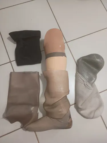 Prótese de perna esquerda