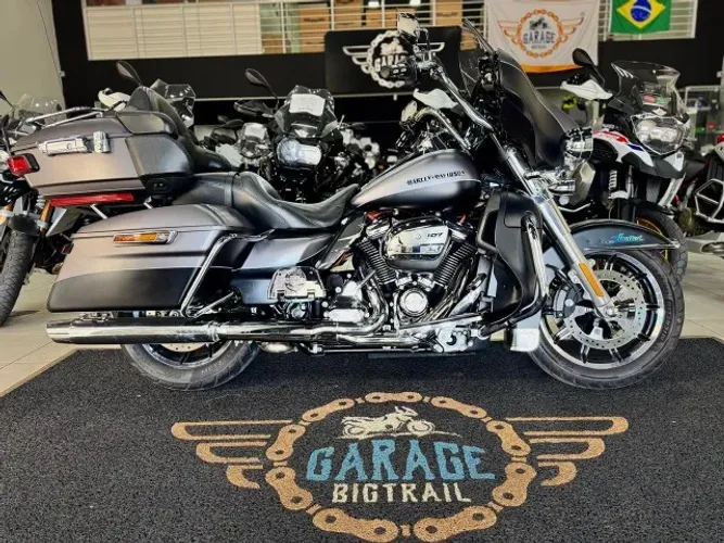 HARLEY DAVIDSON FLHTK
