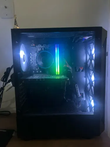 Computador Gamer em ótimo estado