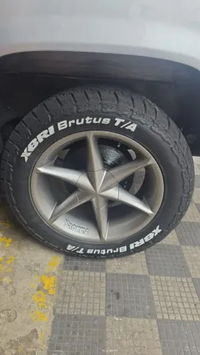 Rodas Aro 20 Kromma 4 Pneus Xbri Ótimo Estado
