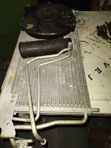 Condensador ar condicionado Chevrolet Corsa 