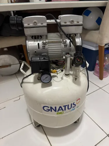 Compressor odontológico GNATUS (retirada de peças)