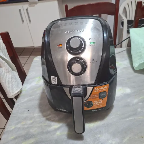 Fritadeira Airfryer Mondial 4 Litros Seme Nova