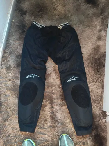 Calça alpinestars 52  Eur cordura A10 estado de nova 