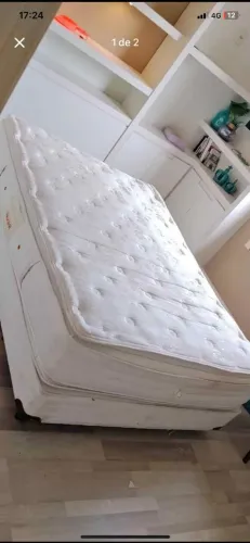 Vendo cama casal com colchão herval