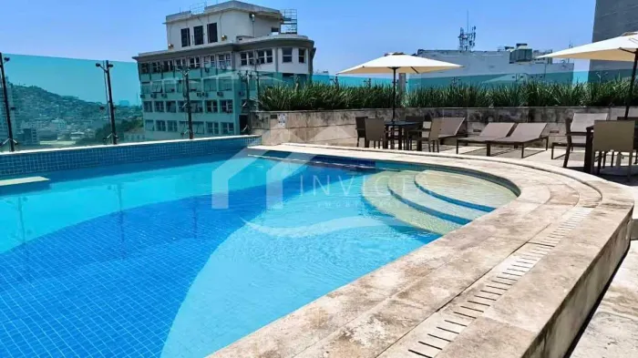 Se encante com esse lindo apartamento no centro, próximo da estação do VLT e pontos turíst