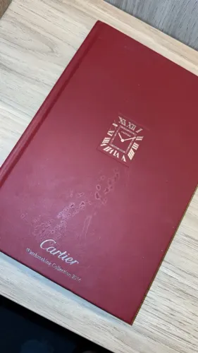 livro cartier em couro