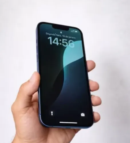 iPhone 13