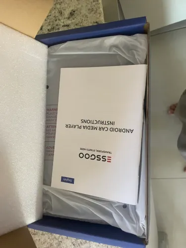 Multimidia ESSGOO 10 polegadas + câmera de ré NOVO