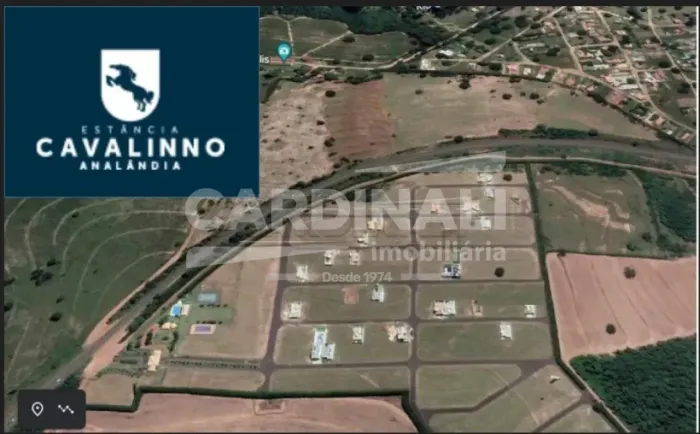 Lote em Condomínio fechado em Analândia.