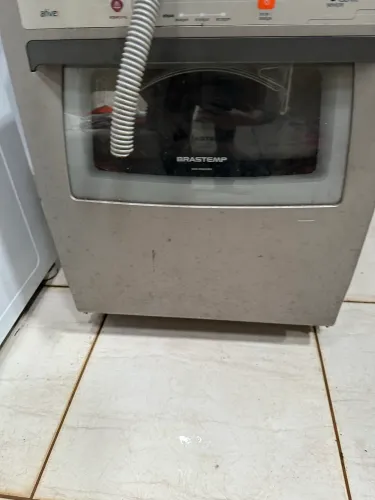 Máquina de lavar louça