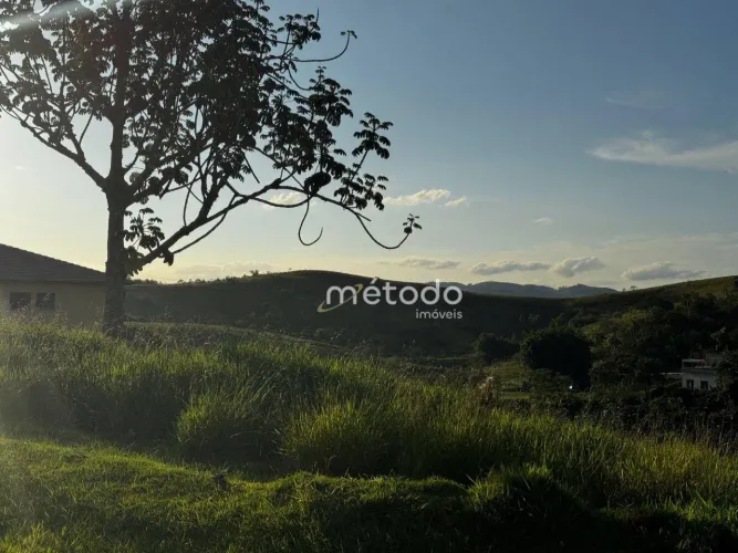 Terreno à venda, 1262 m² por R$ 300.000,00 - Condomínio Lago Dourado - Jacareí/SP