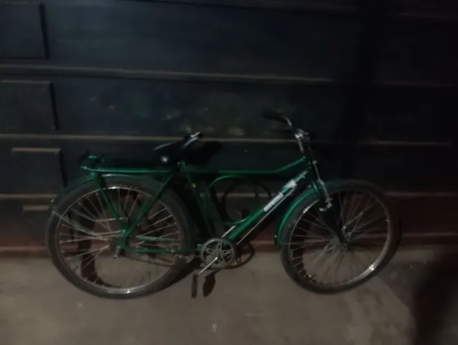 Bicicleta Monark e Barra circular