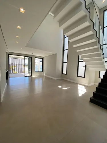 Casa com 3 dormitórios à venda, 228 m² - Condomínio Villa Ravenna - Itatiba/SP