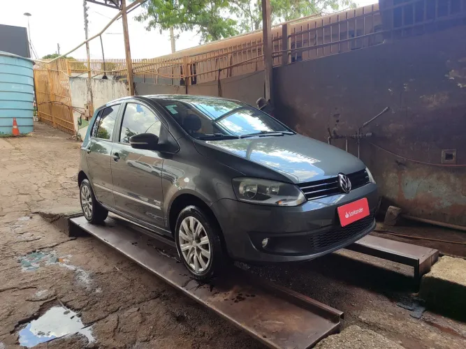 Volkswagen Fox Prime/higli. 1.6 Total Flex 8V 5P 2013