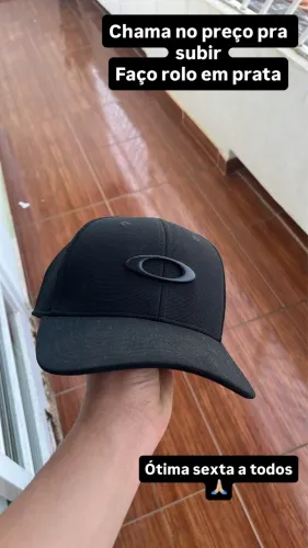 Oakley tincan 