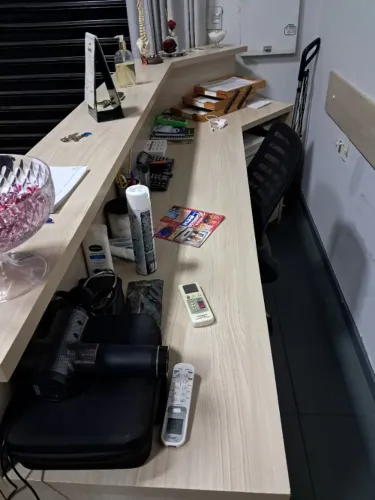 Balcão de recepção 