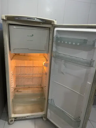 Geladeira consul