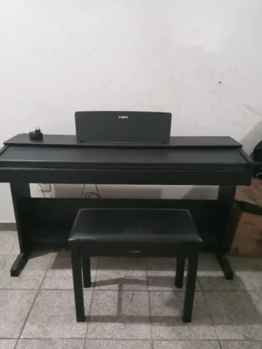 Vendo piano yamaha ydp 103