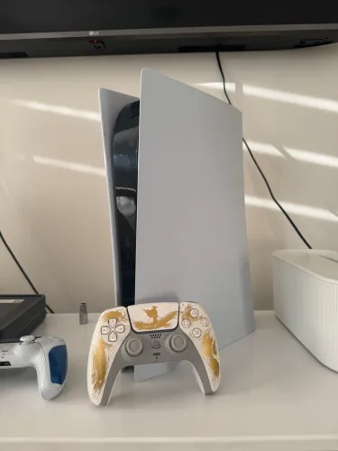 PlayStation 5 FAT + Dualsense Ghost of Yotei