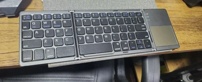 Teclado mini Bluetooth portátil