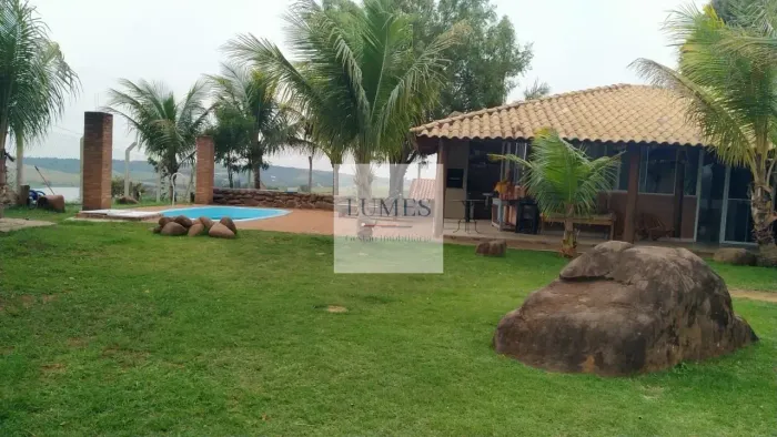 Chácara com 3 dormitórios à venda, 8735 m² por R$ 1.800.000,00 - Chácaras de Recreio Repre