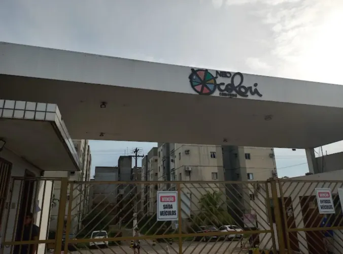 Alugo apartamento no Neo Colori