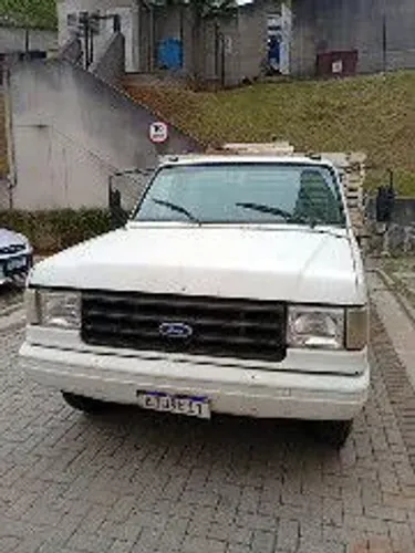 Ford F4000 carroceria MWM turbo Branco