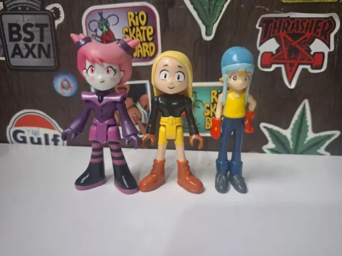 terra e jynx jovens titãs e nora digimon